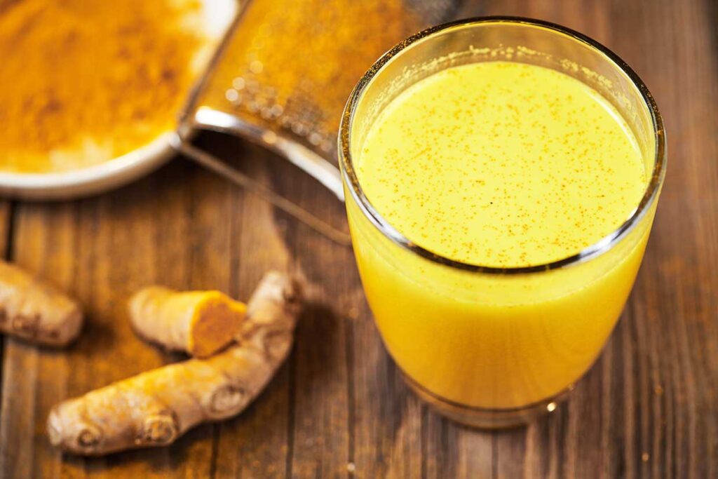 Goldene Milch - Schönheit von Innen | Mareike Schneider